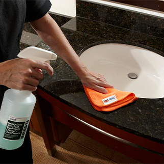 Heavy Duty Non-Acid Restroom Cleaner & Disinfectant | Cintas